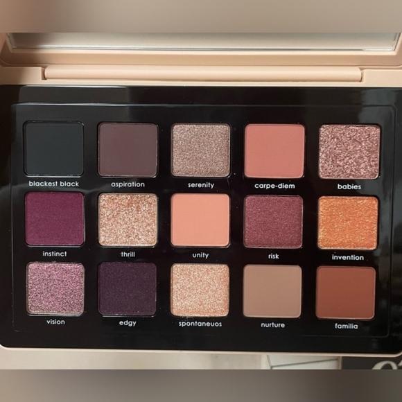 BNIB - NATASHA DENONA MY DREAM PALLETTE - Picture 3 of 11